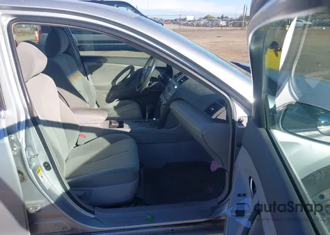 2007 Toyota Camry Le из США, поврежденный, VIN 4T1BE46K67U047834